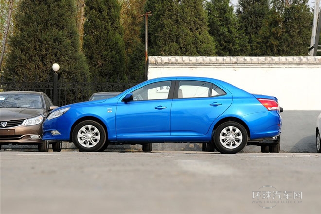 2013款1.5L手動   精英型