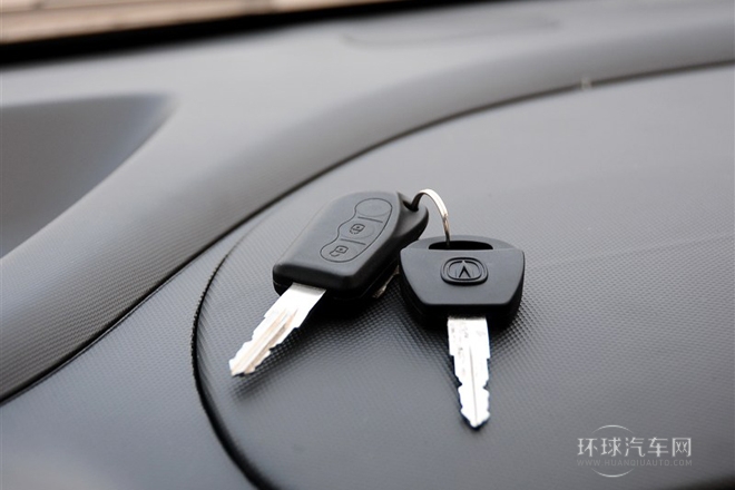 2012款 1.0L IMT導航版 國V