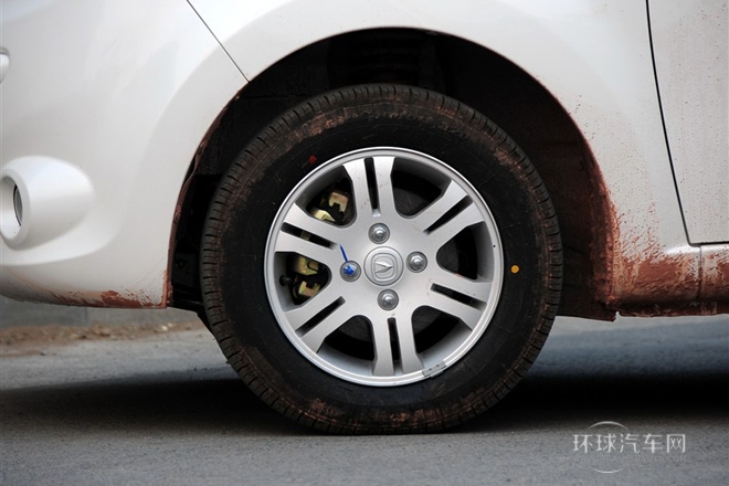 2012款 1.0L IMT導(dǎo)航版 國V