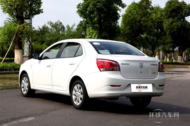 2013款1.5L自動(dòng)   精英型