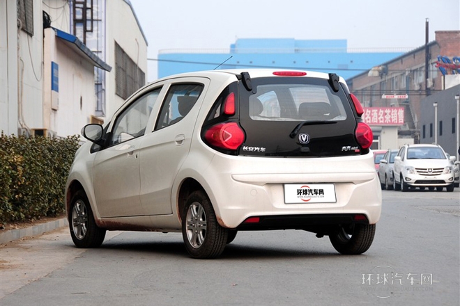2012款 1.0L IMT導(dǎo)航版 國V