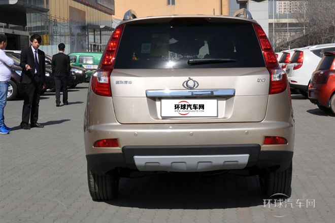 2014款 2.0L 手動尊貴型