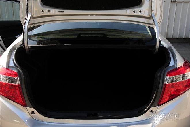 2014款 1.3L 自動智尚版