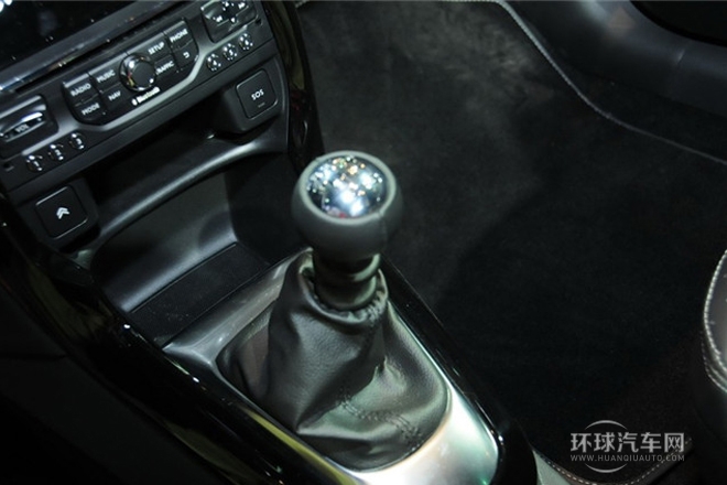 2013款 1.6L 風尚敞篷版