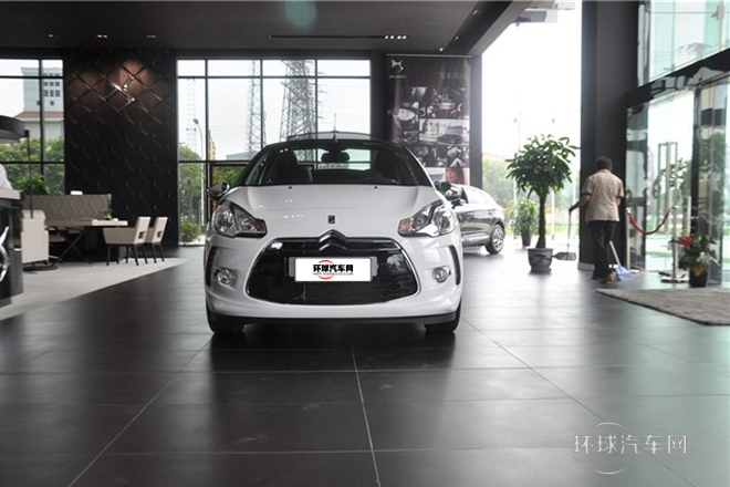 2013款 1.6L 風尚敞篷版