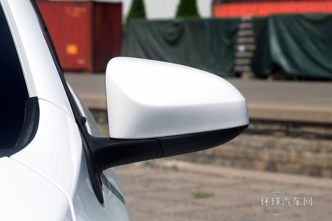 2014款 1.5L 手動智臻版