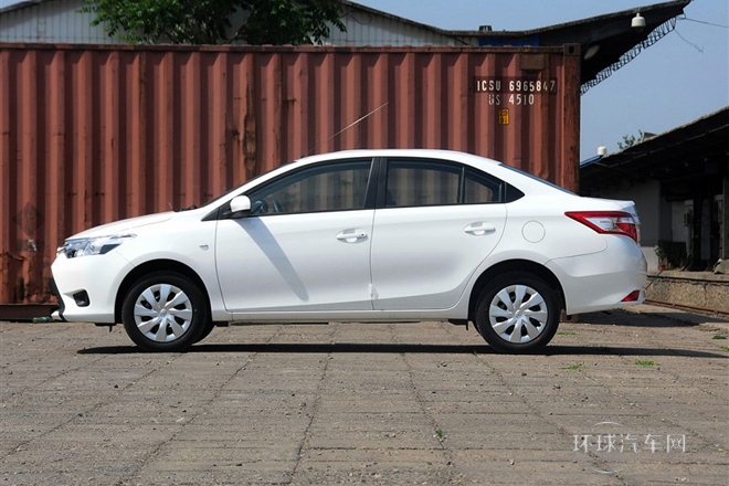 2014款 1.5L 手動(dòng)智臻版