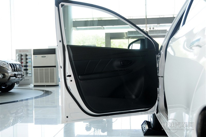 2014款 1.5L 自動智臻版