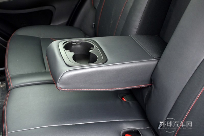 2014款 2.0L 自動尊貴型