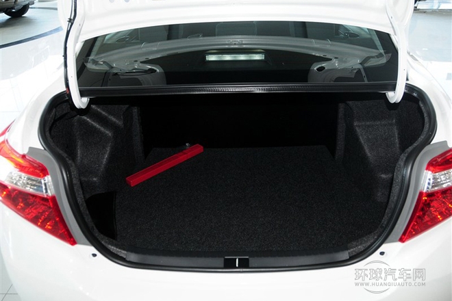 2014款 1.5L 自動智臻版