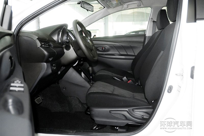 2014款 1.5L 自動智臻版