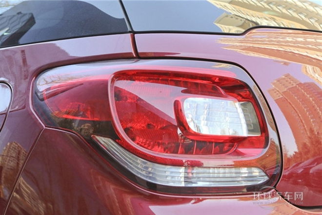 2013款 1.6L 時尚敞篷版