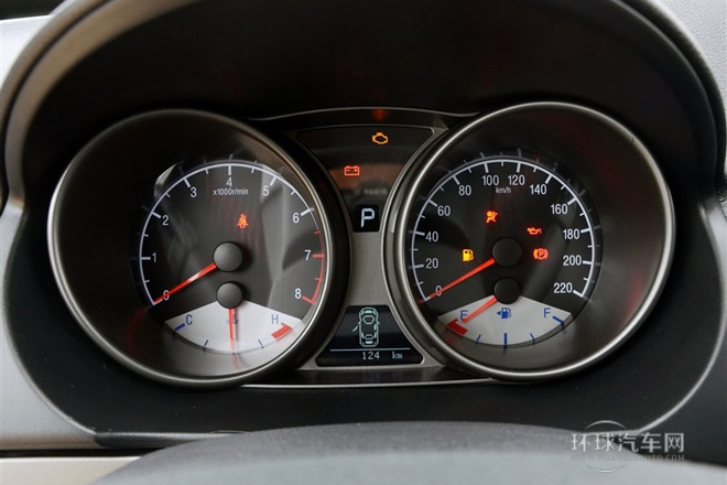 2014款 2.0L 自動尊貴型