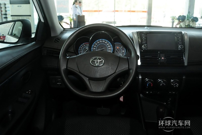 2014款 1.5L 自動(dòng)智臻版