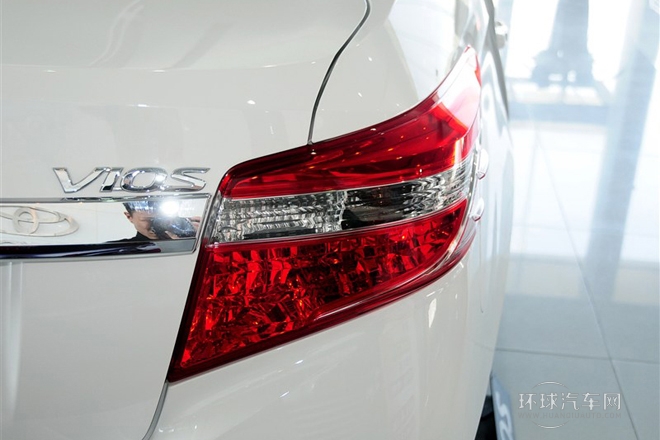 2014款 1.5L 自動智臻版