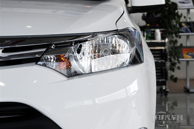 2014款 1.5L 自動智臻版