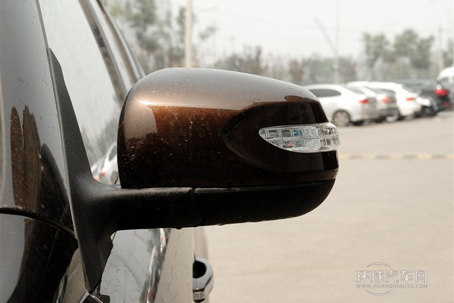 2014款 2.0L 自動尊貴型 國V