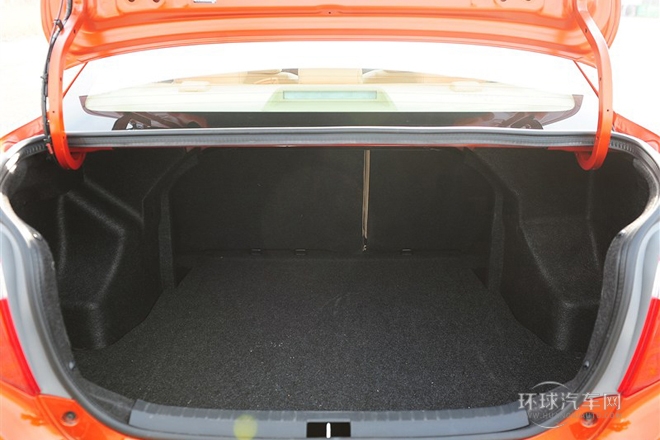 2014款 1.5L 自動(dòng)智尊版