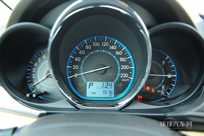 2014款 1.5L 自動智尊版