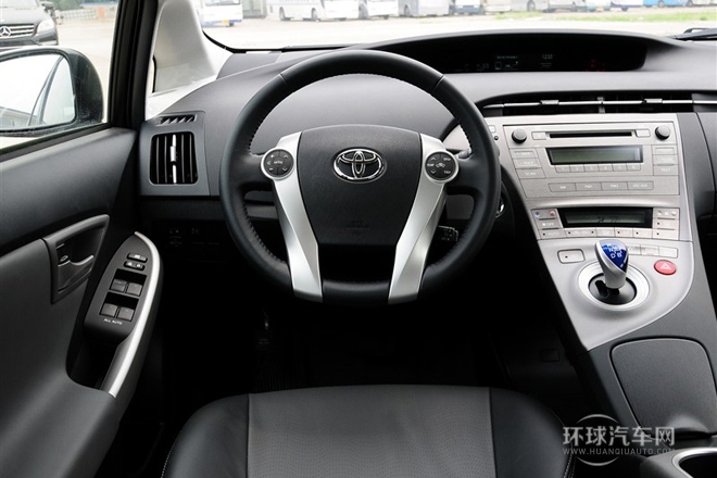 2012款 1.8L 豪華版