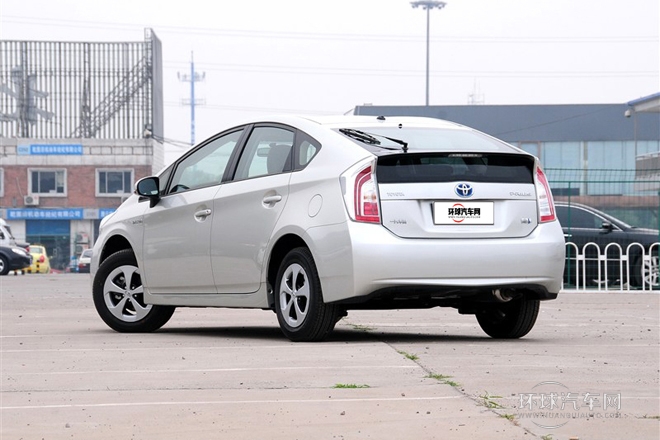 2012款 1.8L 豪華版