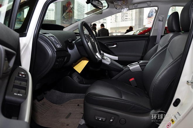 2012款 1.8L 豪華先進版