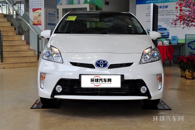 2012款 1.8L 豪華先進版