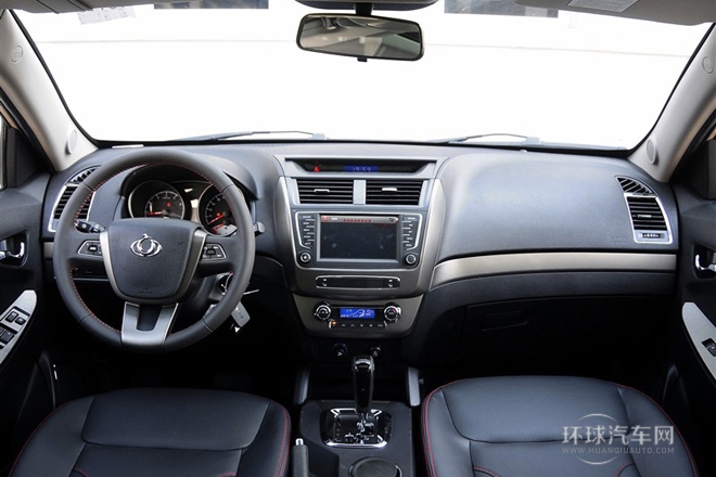 2014款 2.4L 自動(dòng)尊貴型 國(guó)V