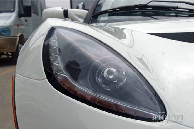 2011款 1.8L R標準版