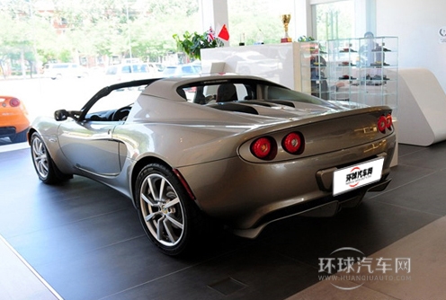 2011款 1.8L R標(biāo)準(zhǔn)版