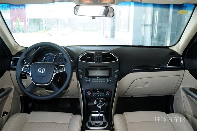 2013款 2.0T 舒適版