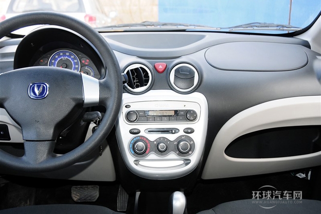 2012款 1.0L IMT時(shí)尚版 國IV