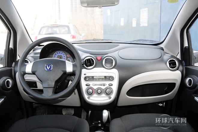 2012款 1.0L IMT時(shí)尚版 國(guó)IV