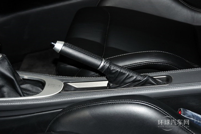 2011款 3.5 V6四座運動版