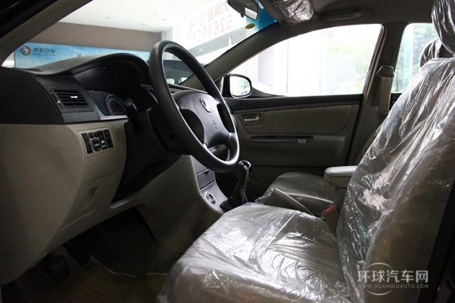 2011款 新銳版 1.5L 手動標準型