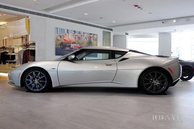 2011款 3.5 V6四座運動版