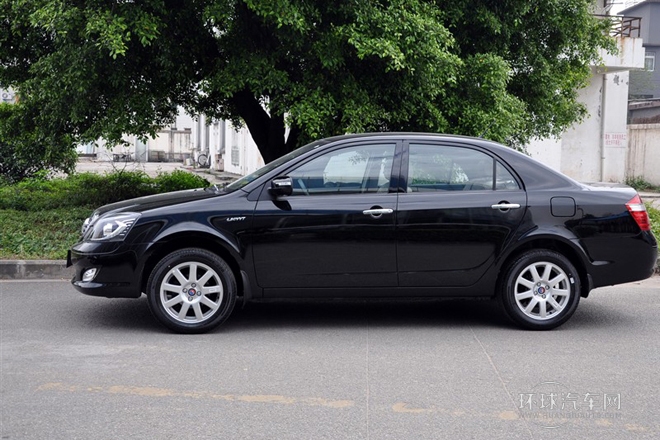 2011款 新銳版 1.5L 手動標準型