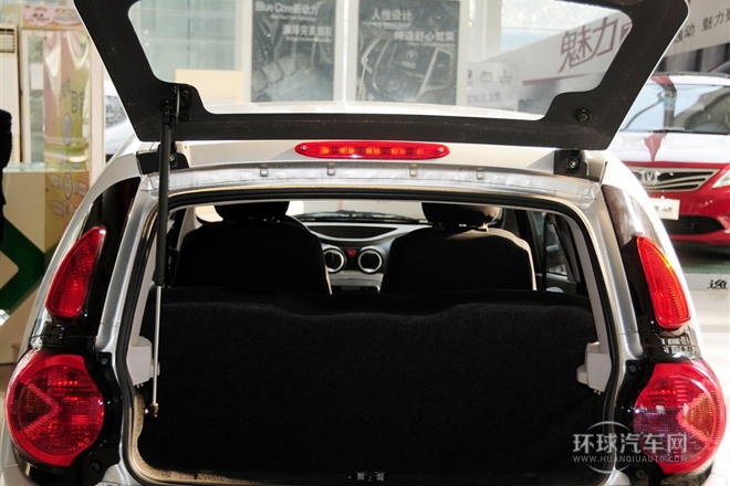 2012款 1.0L 手動親情版 國V