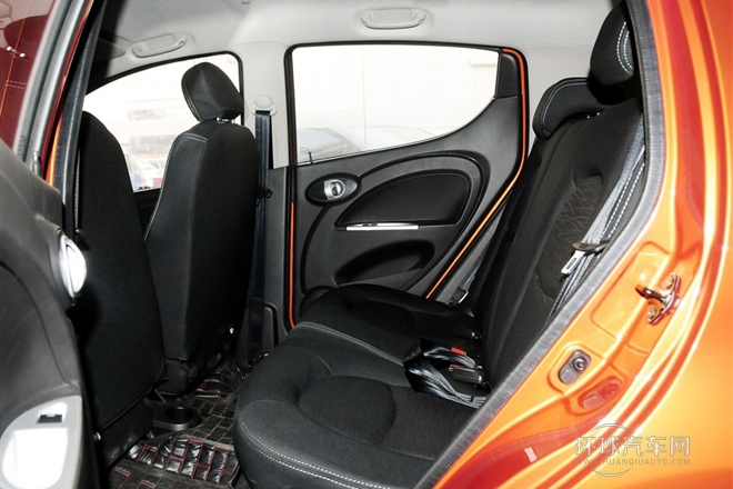 2012款 1.0L 手動時尚版 國IV