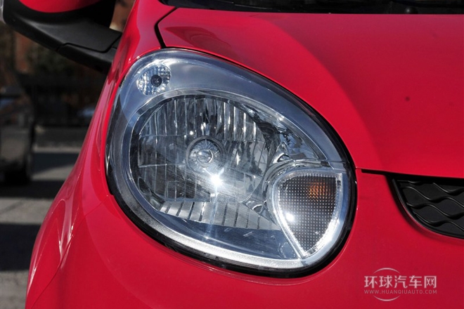 2012款 1.0L 手動時尚版 國V