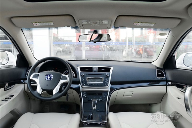 2013款 1.8T 自動精英型 國IV