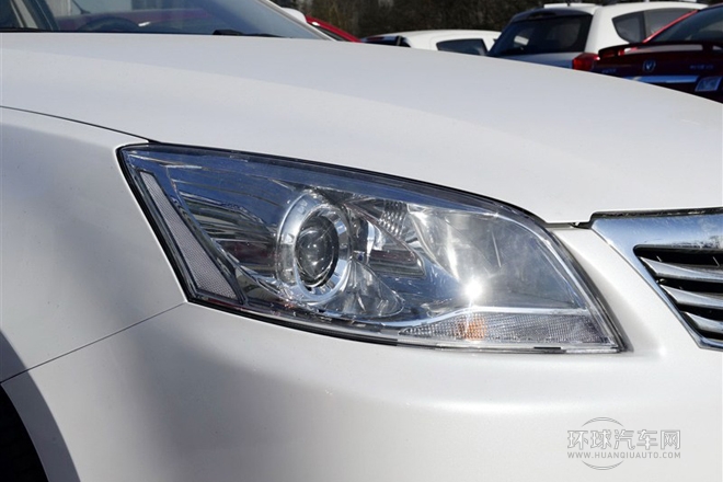 2013款 1.8T 自動精英型 國IV