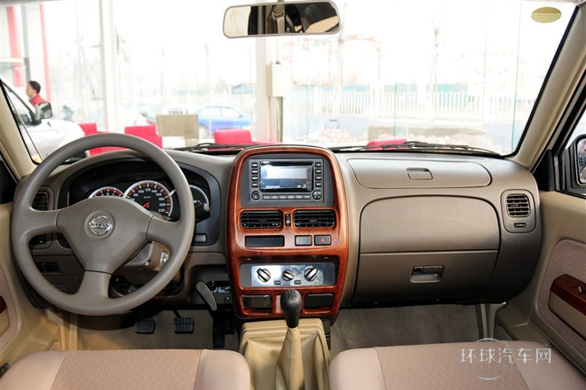 2011款 2.4L汽油兩驅標準型