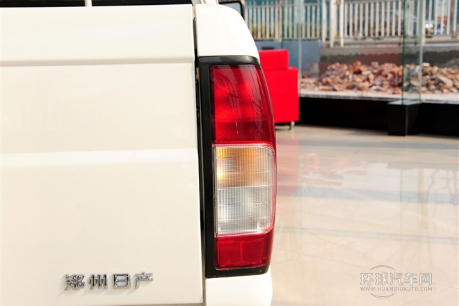 2011款 2.4L汽油兩驅標準型