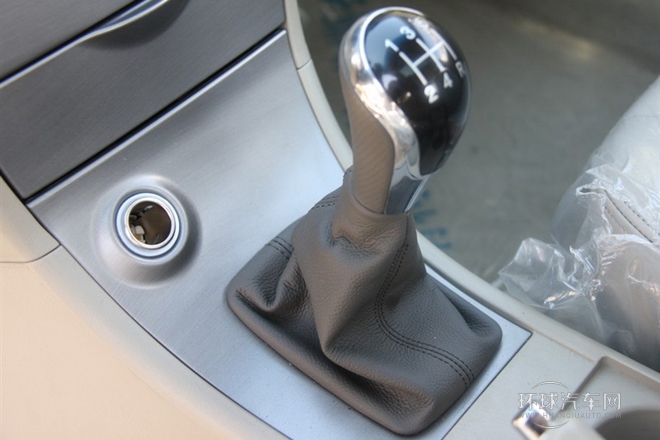 2011款 新銳版 1.5L 手動舒適型