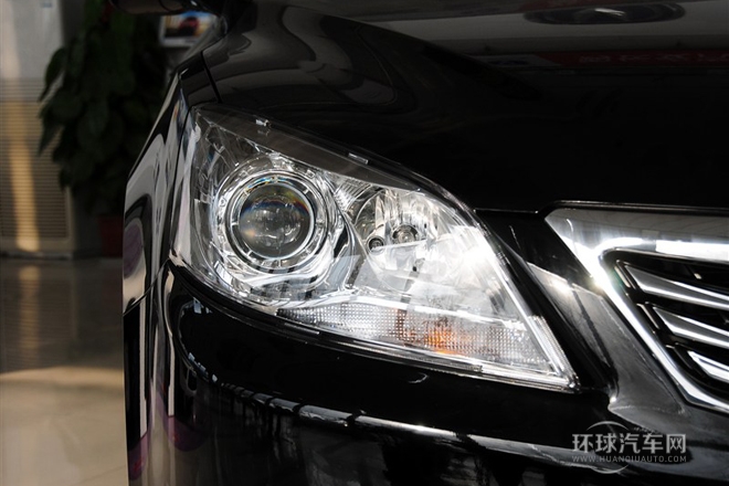 2013款 1.8T 自動精英型 國V