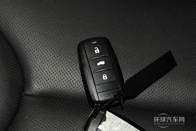 2013款 1.8T 自動旗艦型 國IV