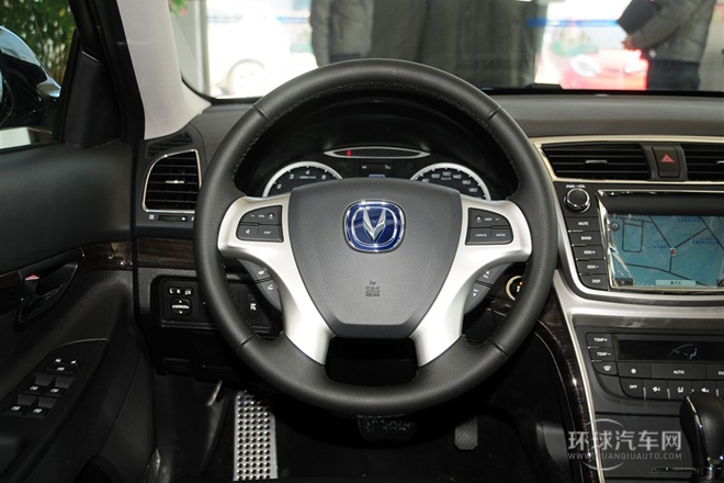 2013款 1.8T 自動(dòng)旗艦型 國IV