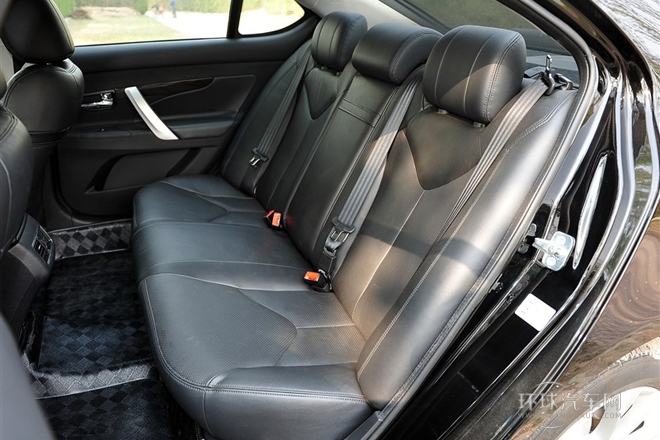 2013款 1.8T 自動旗艦型 國V