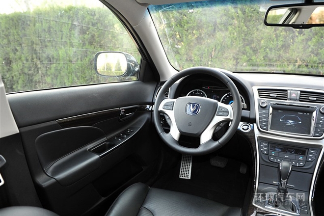 2013款 1.8T 自動(dòng)旗艦型 國(guó)V